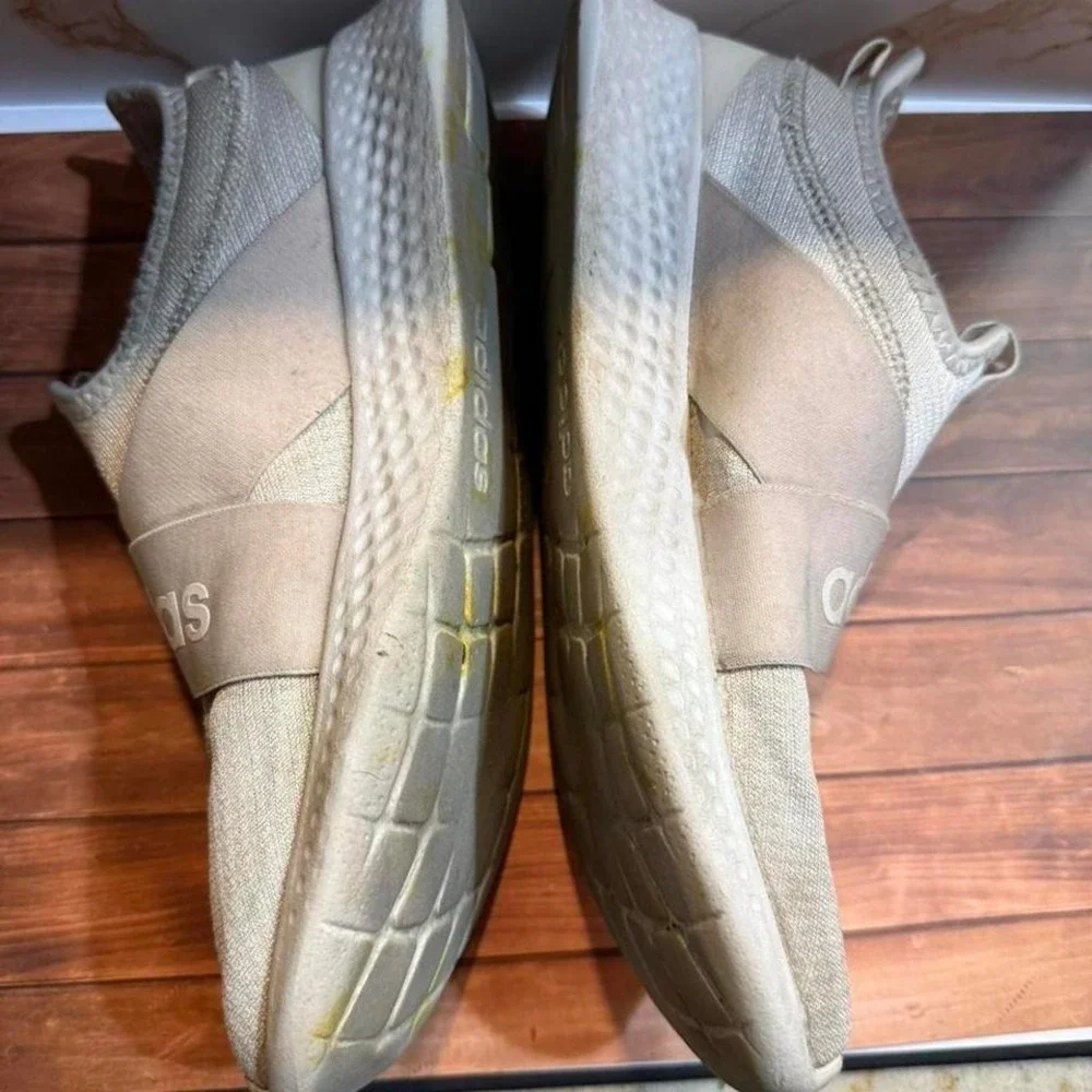 Adidas grey and white trainers #sneakers #adidas size 9